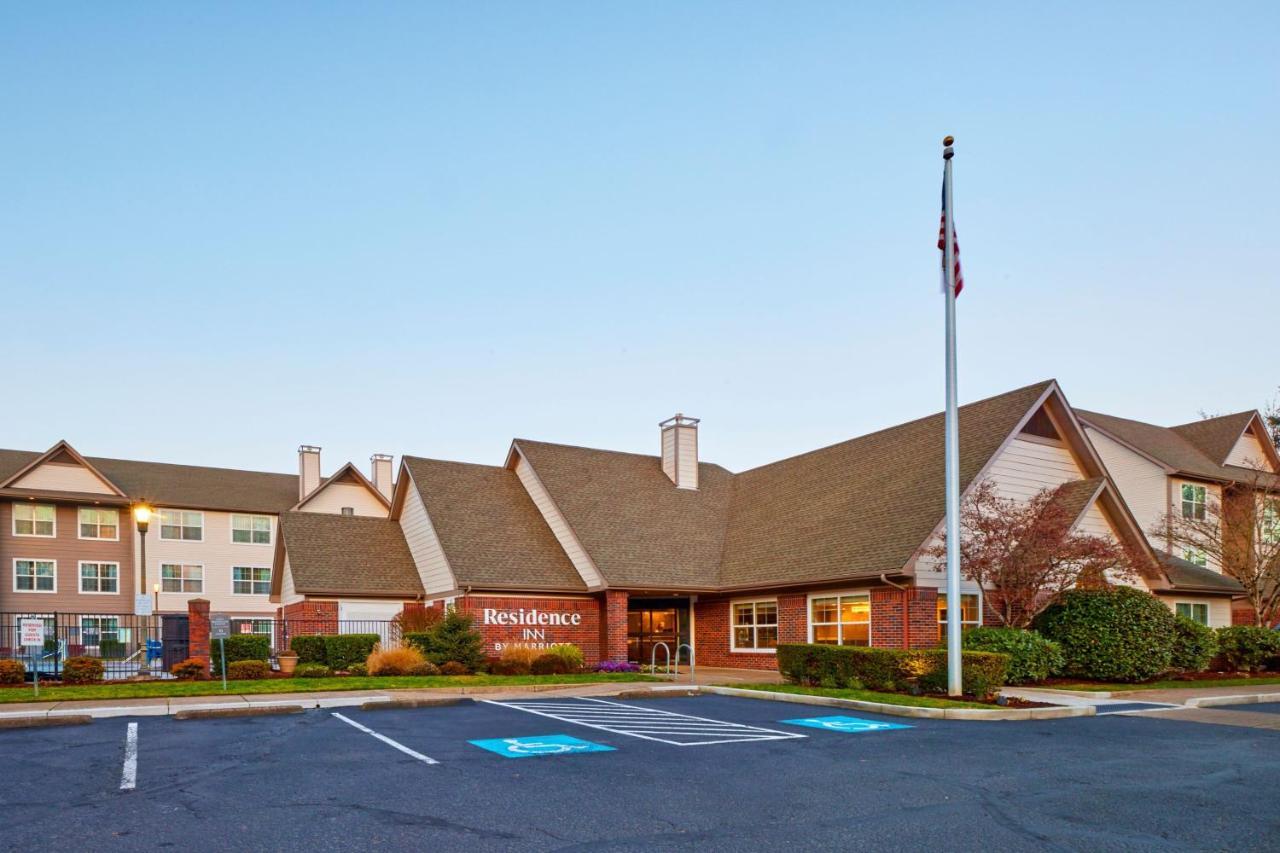 Residence Inn Eugene Springfield Bagian luar foto