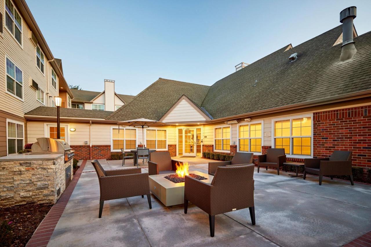 Residence Inn Eugene Springfield Bagian luar foto